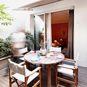 Suite à 2 Chambres à Coucher